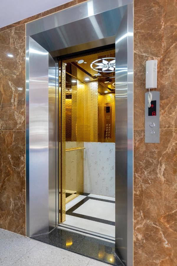 Gold Holiday Hotel Вунгтау Екстер'єр фото
